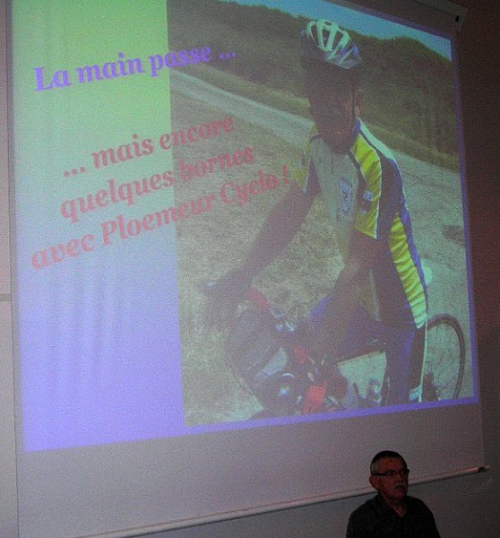 2010-12-05 AG 70 Plus President mais encore sur le velo.JPG